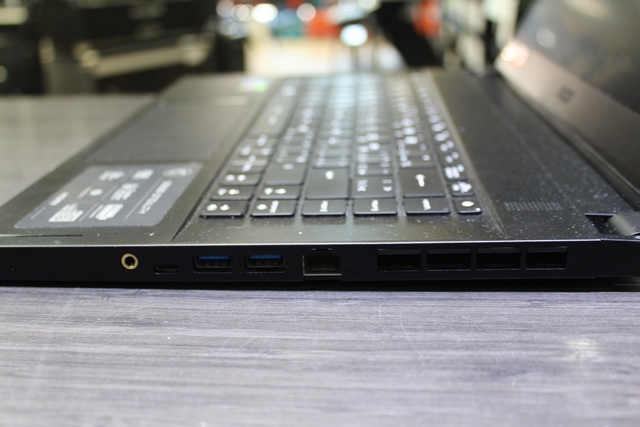 Portable Gaming msi g566stealth - Image 3