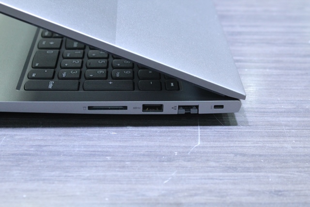 Portable Lenovo +ac 15 G4 aba - Image 2