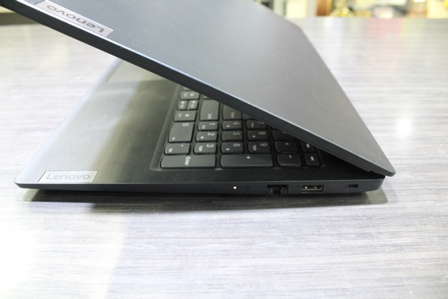 Portable +acc Lenovo v15g4 - Image 2