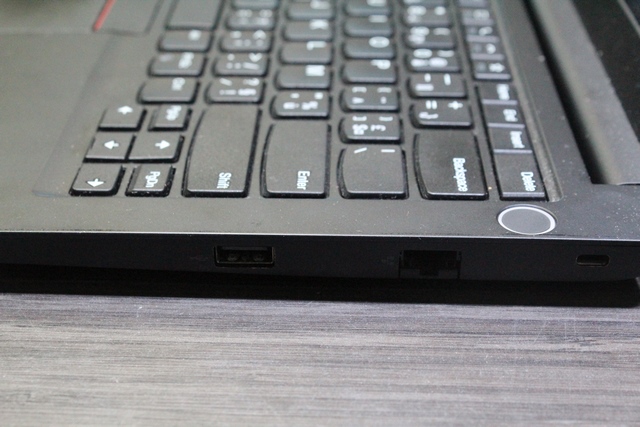 Portable (clavier azerty) Lenovo Thinkpad e14 - Image 3