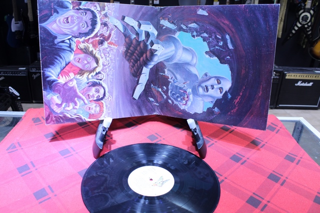 Queen News of the world vinyl Musique - Image 2