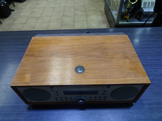 Radio Alarme CD / AM-FM + TC Tivoli Audio music system V1 - Image 2