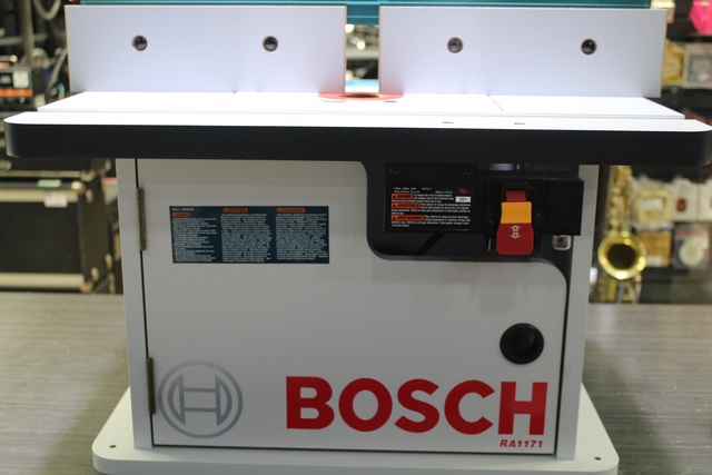 Table a Toupie pas d accesoire Bosch ra1171