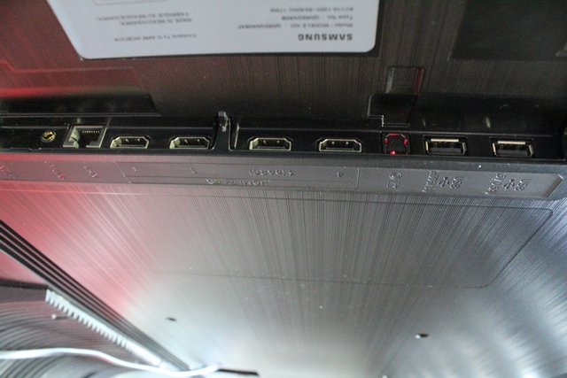 Téléviseur 50 pouce 4K Intelligent (Smart) Neo QLED+ tc Samsung qn50qn90b (2022) - Image 2
