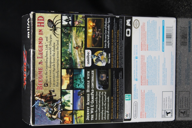 The Legend of Zelda Twilight Princess + Amiibo Nintendo Wii U - Image 2