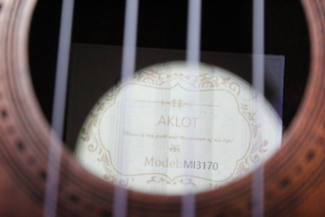 Ukulele Concert Gauché + étuis aklot m13170 - Image 2