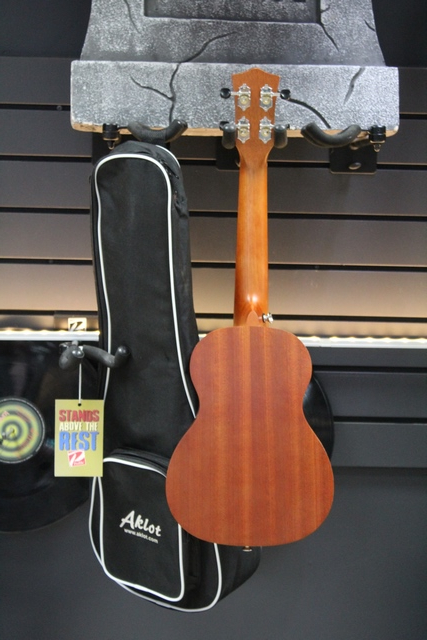 Ukulele Concert Gauché + étuis aklot m13170 - Image 3