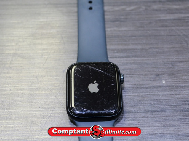 apple watch se 2nd gen gps wr-50 meter se 44mm