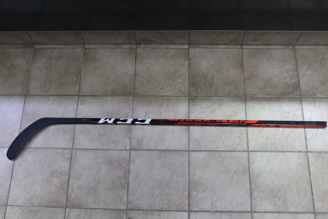 baton de hockey Droitier CCM JetSpeed ft475 - Image 2