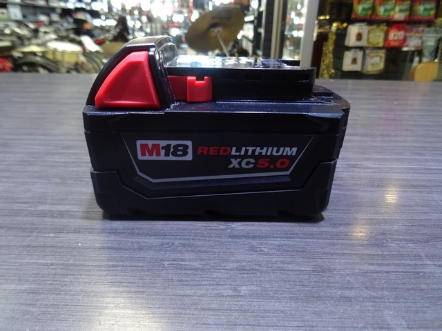 batterie M18 xc 5.0amp MILWAUKEE