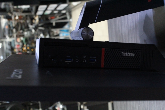 ecran ordinateur tout en 1 lenovo tio22D - Image 2