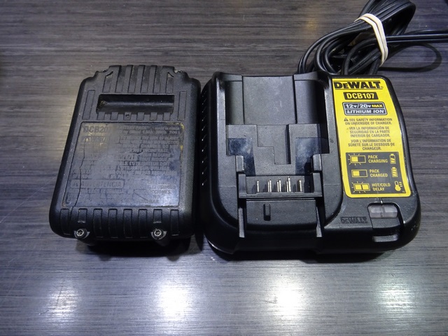 perceuse + 2 batterie 20v 1.3ah + chargeur dewalt dcd771-dcb207 - Image 4