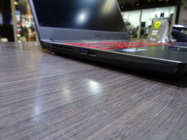 portable gaming+AC msi katana gf66 i7 11gen 8g ram 3060rtx 500gssd - Image 2