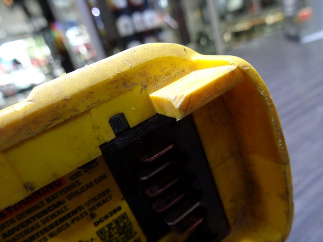 scie va et vient (sawzall)(SANS BATTERIE ET CHARGEUR) DEWALT dcs388 - Image 3