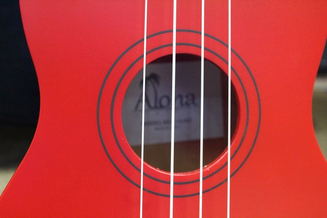 ukulele soprano (rouge) aloha alo uk402 (red) - Image 2